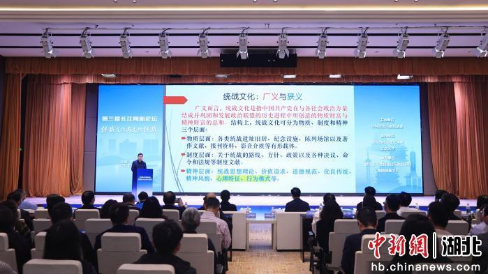 1760693714429097319.jpg 1760693714429097319.jpg